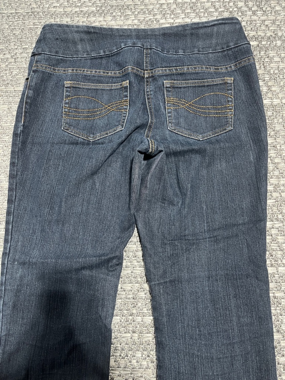 George | Women’s Bootcut Mid Rise Jeans - Picture 11 of 12